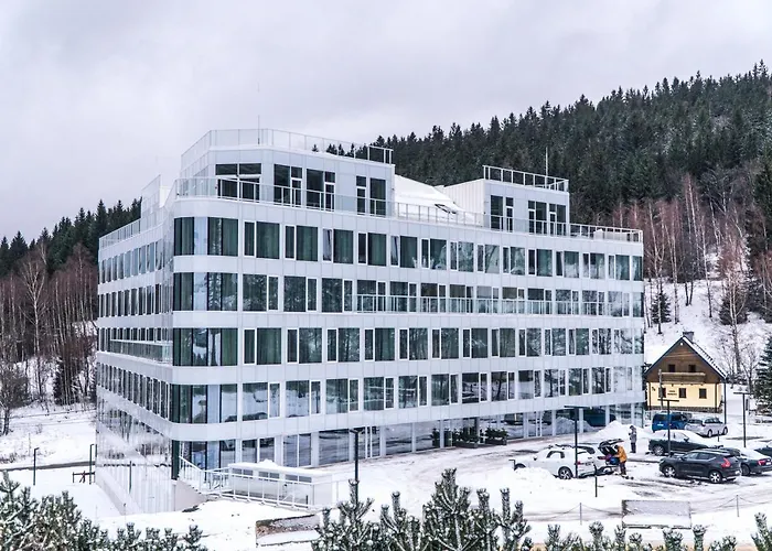 Biala Perla Sunny Mountain 103 * シェンナ